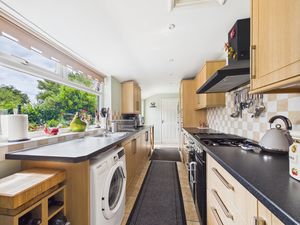 Kitchen- click for photo gallery